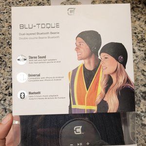 Blu-Toque Dual-layered Bluetooth Beanie by Caseco